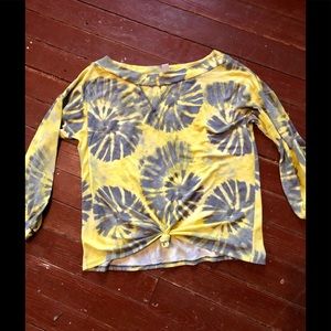 Printed long sleeve top